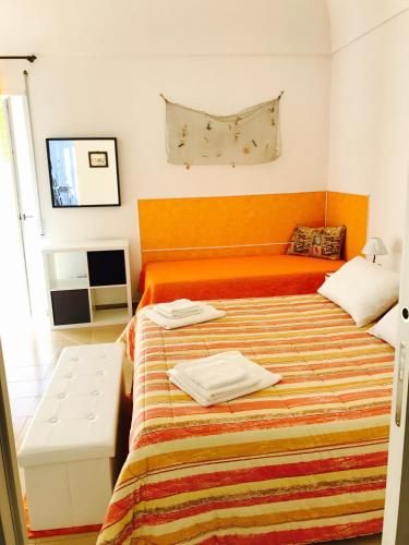 Ventotene La casa in Piazza