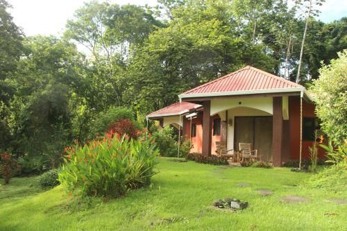 La Cacatua Lodge