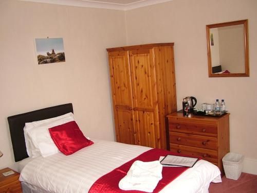 Inn at Port nan Gael