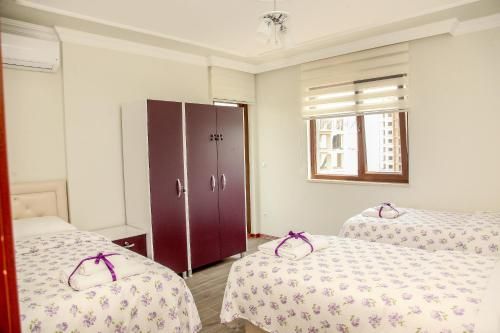 Royal Inn Seza Residence