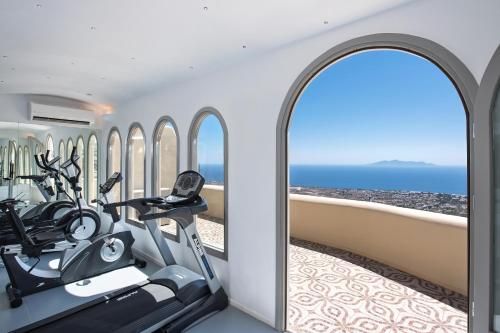 Skyfall Suites - Adults Only