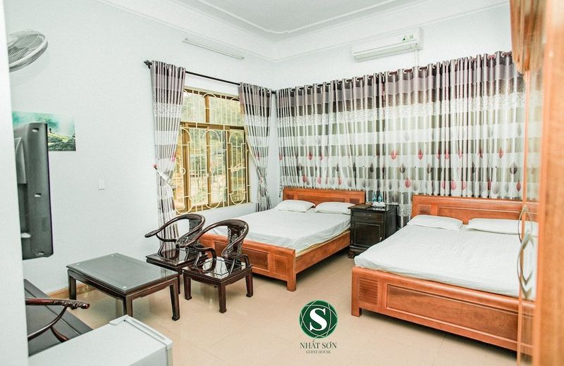 Nhat son guesthouse