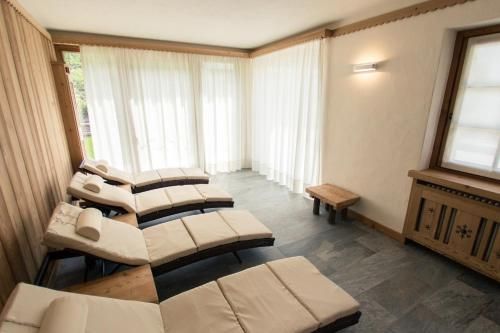 Hotel Les Montagnards