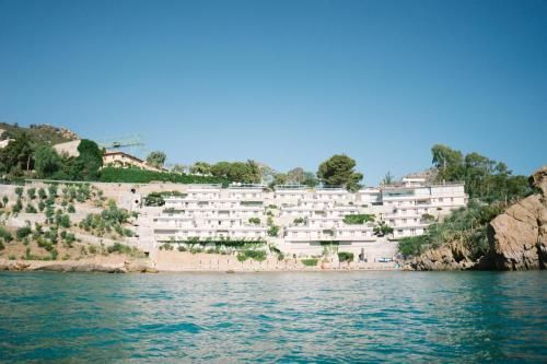 Blue Bay
