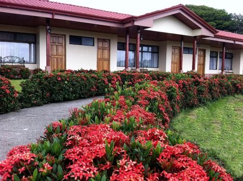 Termales del Bosque & Hot Springs