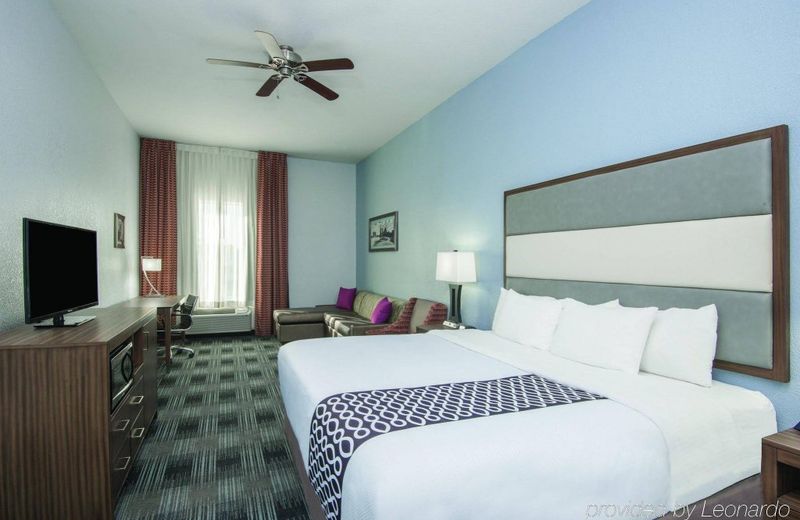 La Quinta by Wyndham Guthrie