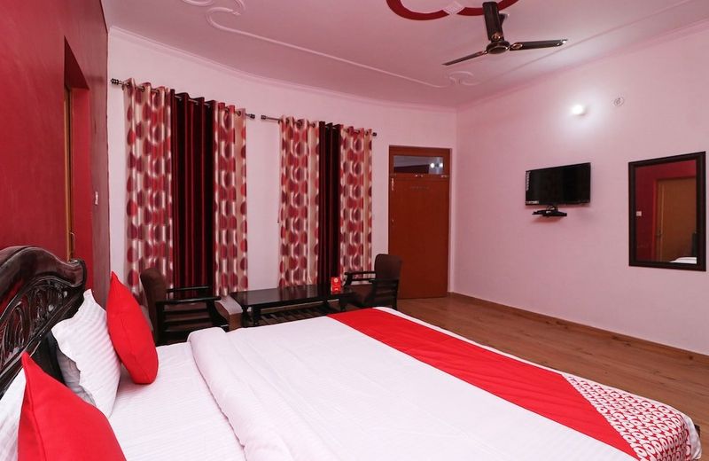 OYO 26598 Apical Resort