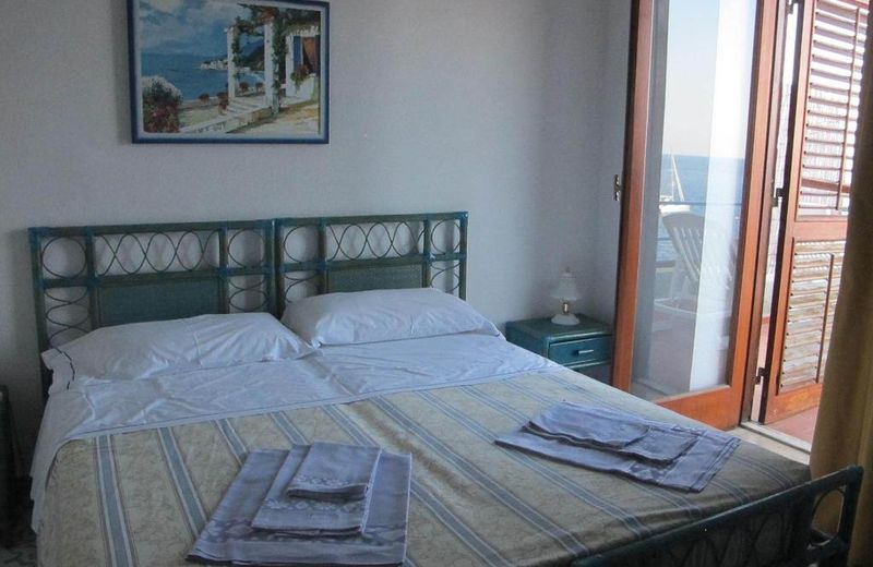Hotel Phenicusa