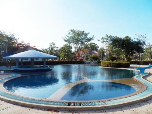 Cha-am Royal Beach