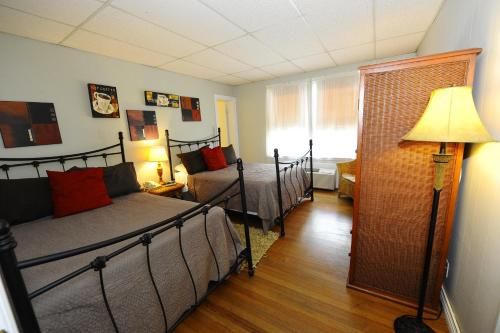 Seminole Inn