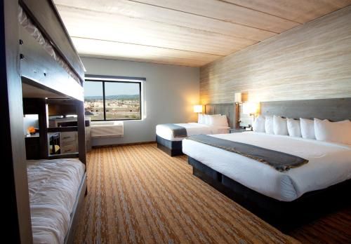 Pier B Resort