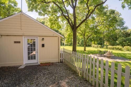 Outdoor Pictures 24