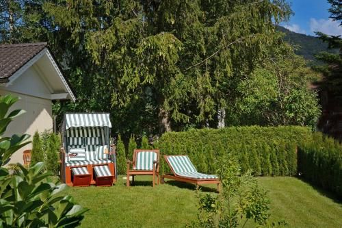 Outdoor Pictures 24