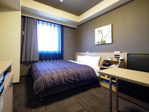 Hotel Route-inn Ebina Ekimae