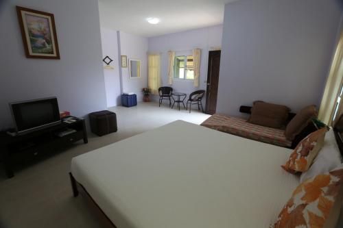 Bann Suan Rachawadee B&B