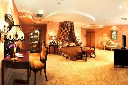 Landison Plaza International Hotel