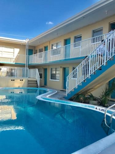 Molloy Gulf Motel & Cottages