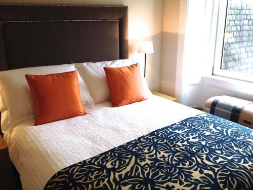 Antler Guest House