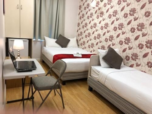 Barking Hotel