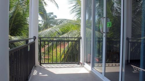 Unawatuna Guest