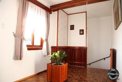 Hospedaria Gãstehaus Enzian