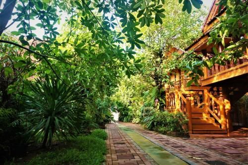 Outdoor Pictures 20