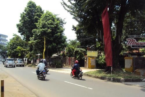 Jeng Tini Guest House