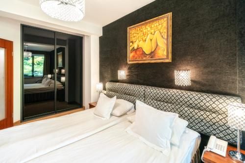 Hotel Murowanica