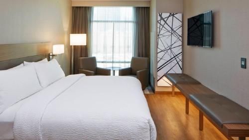 AC Hotel by Marriott Atlanta Buckhead at Phipps Plaza
