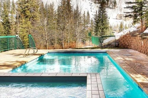 Outdoor Pictures 21
