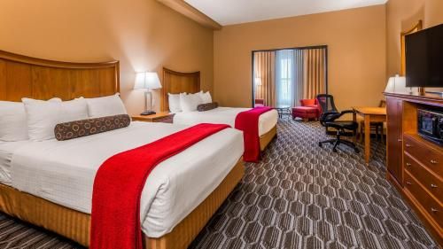 Best Western Plus Swiss Chalet Hotel & Suites