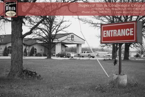 Superior Inn Hotel
