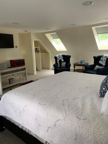The Tern Inn Bed & Breakfast and Cottages