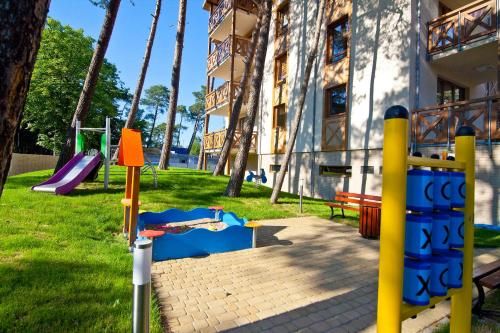 Outdoor Pictures 23