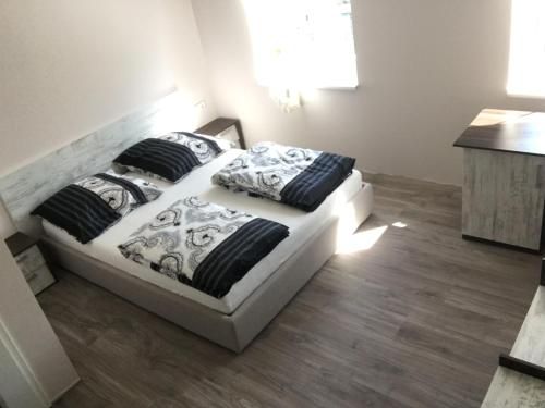 Hotel Capitol Zentrum - 24h -
