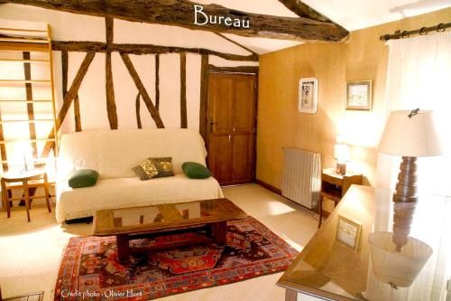 Villa de 4 chambres avec piscine privee jardin clos et wifi a Crastes