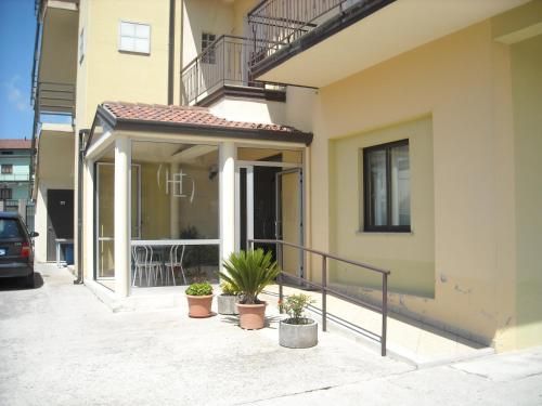 Hotel Caimo Bed-Breakfast