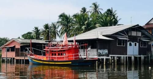Maena Water Chalets