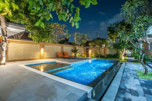 Outdoor Pictures 23