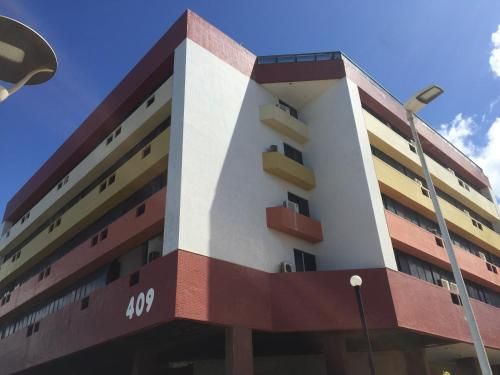 Flat Farol da Barra 2