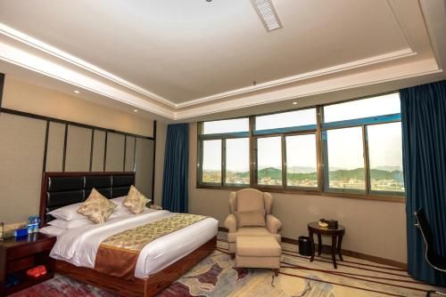 Days Hotel & Suites Shishi