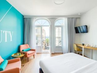 Hotel Image 2