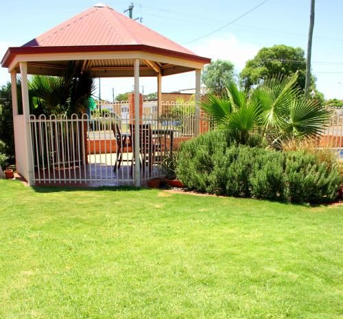 Outdoor Pictures 19