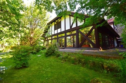 Outdoor Pictures 24