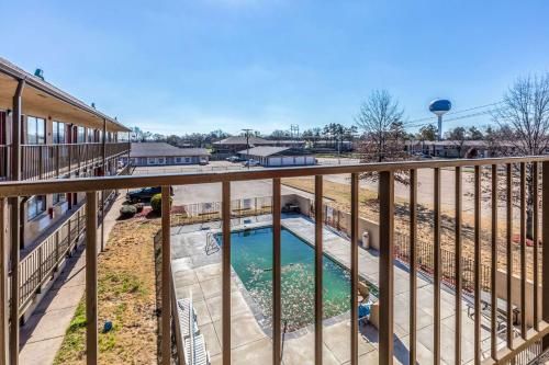 Outdoor Pictures 21
