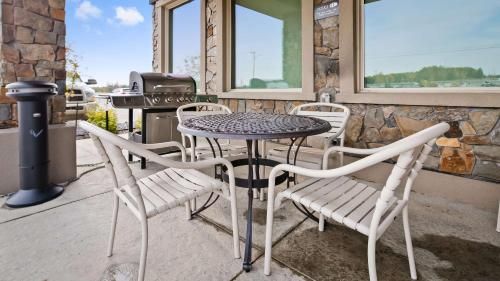 Outdoor Pictures 22
