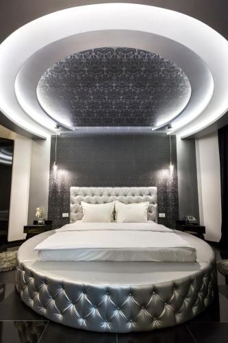 Hotel Crystal Light