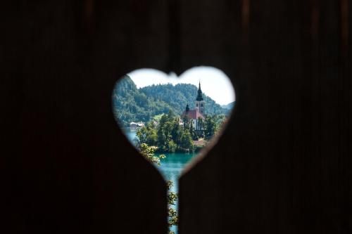 Outdoor Pictures 24