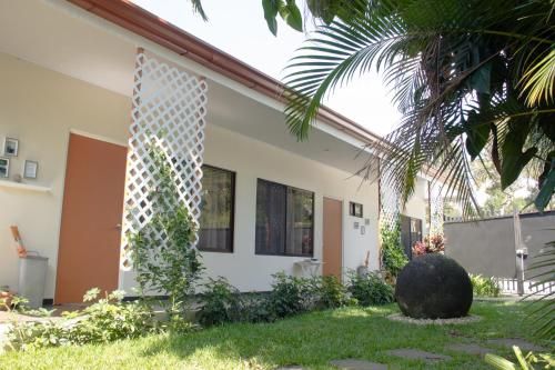 Terida Airport B&B