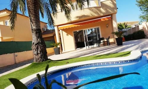Villa sur Empuriabrava Roses